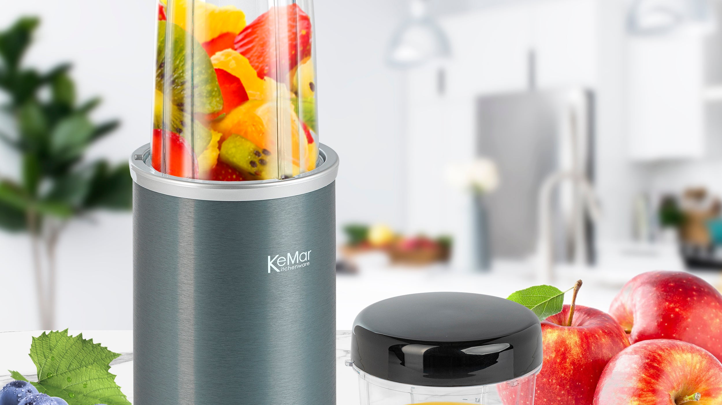 KSB-100 Standmixer mit zwei Behältern und zwei Klingen sowie Sport-Cup