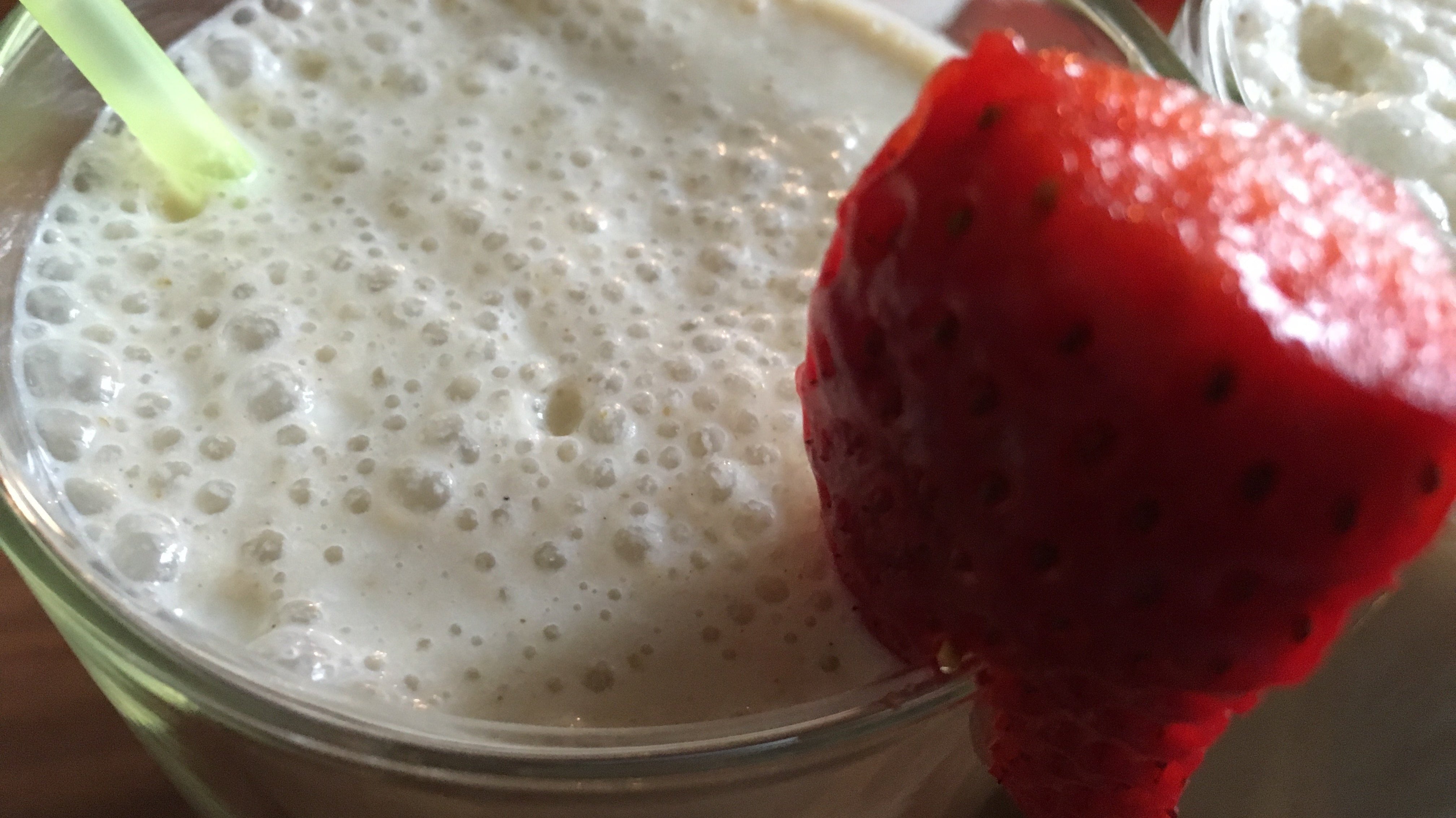 Birnen Zimt Smoothie mit Yoghurt | KeMar GmbH | Kitchenware | Haushaltsgeräte