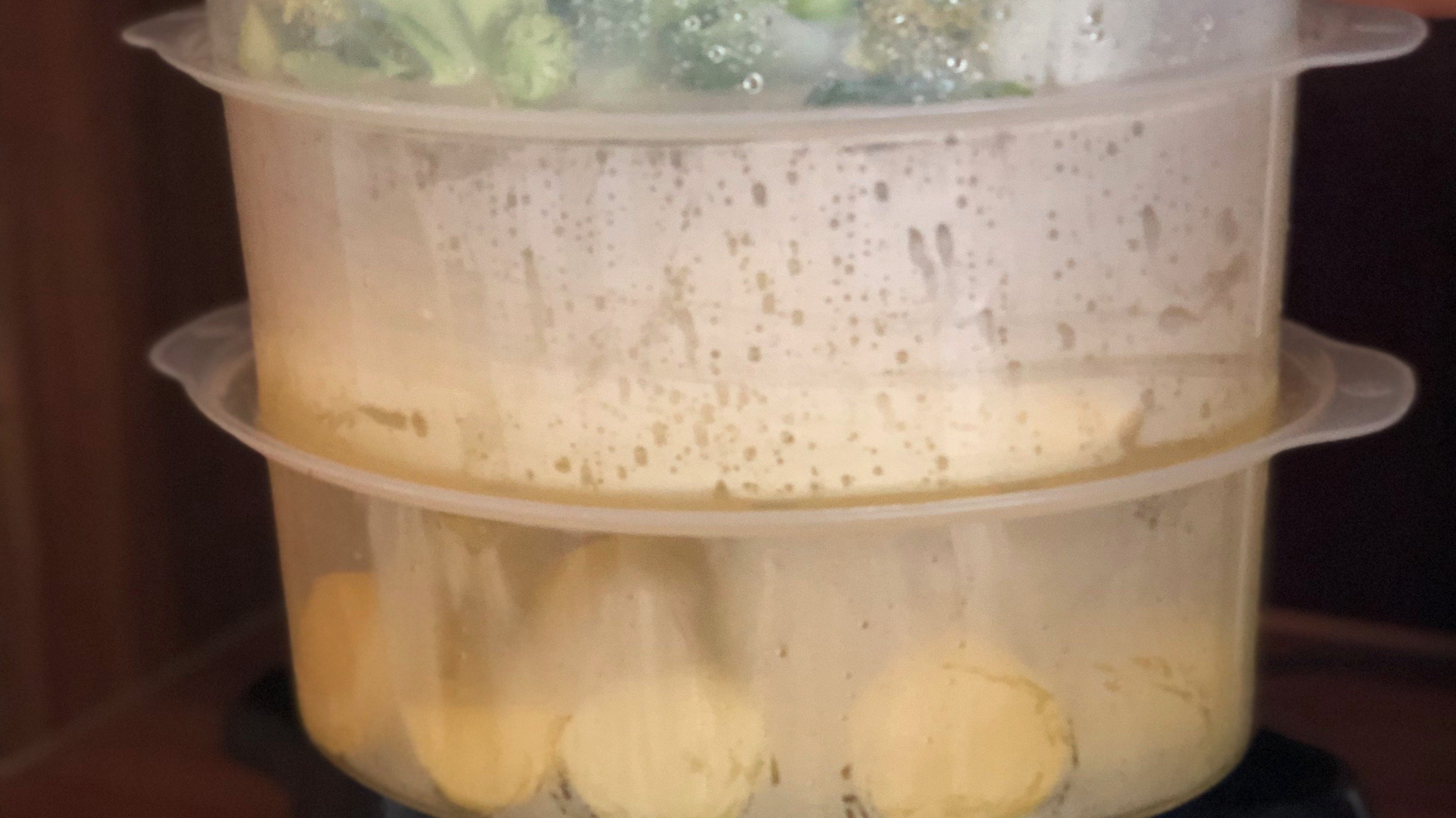 Gemüse im Dampfgarer dämpfen | KeMar GmbH | Kitchenware | Haushaltsgeräte