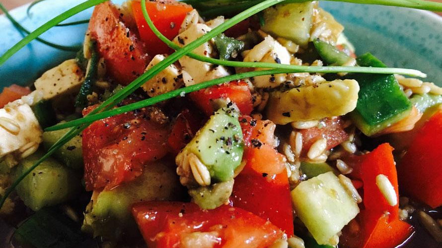 Gesunder Hafer Salat im Multikocher KIC-180 | KeMar GmbH | Kitchenware | Haushaltsgeräte