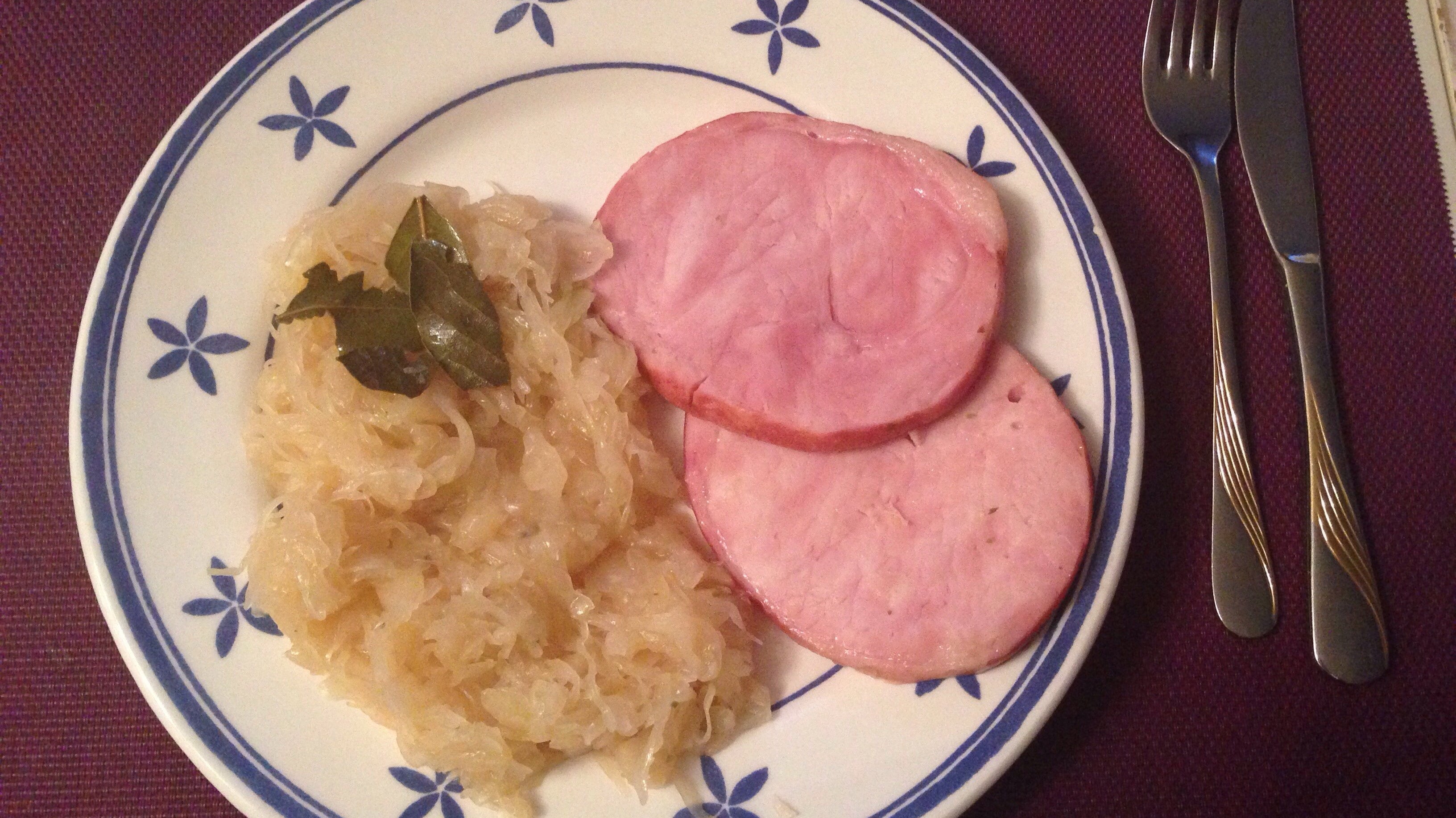 Kasseler mit Sauerkraut im Multikocher KRC-140 | KeMar GmbH | Kitchenware | Haushaltsgeräte