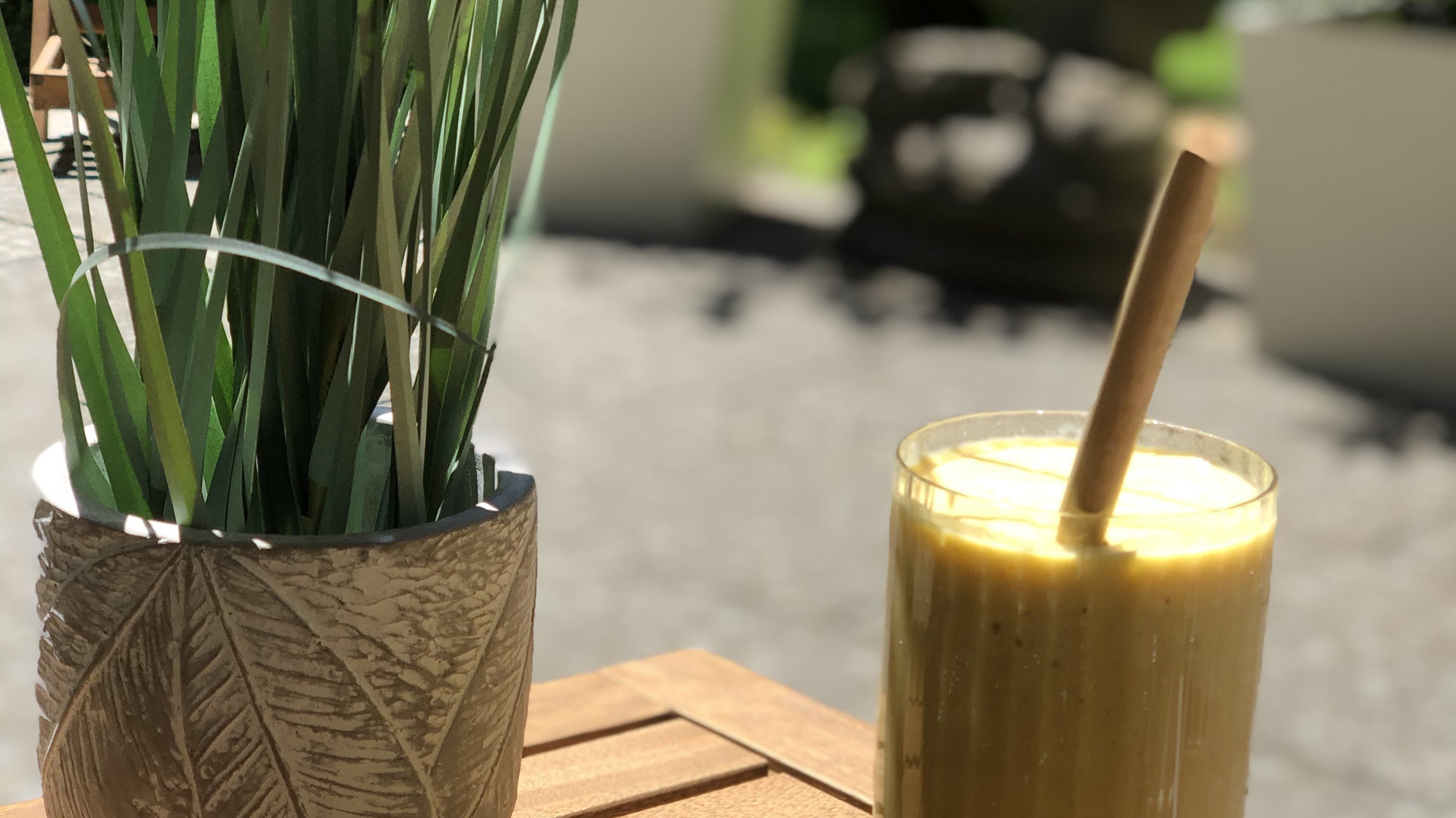 Mango Kokos Shake mit griechischen Yoghurt | KeMar GmbH | Kitchenware | Haushaltsgeräte