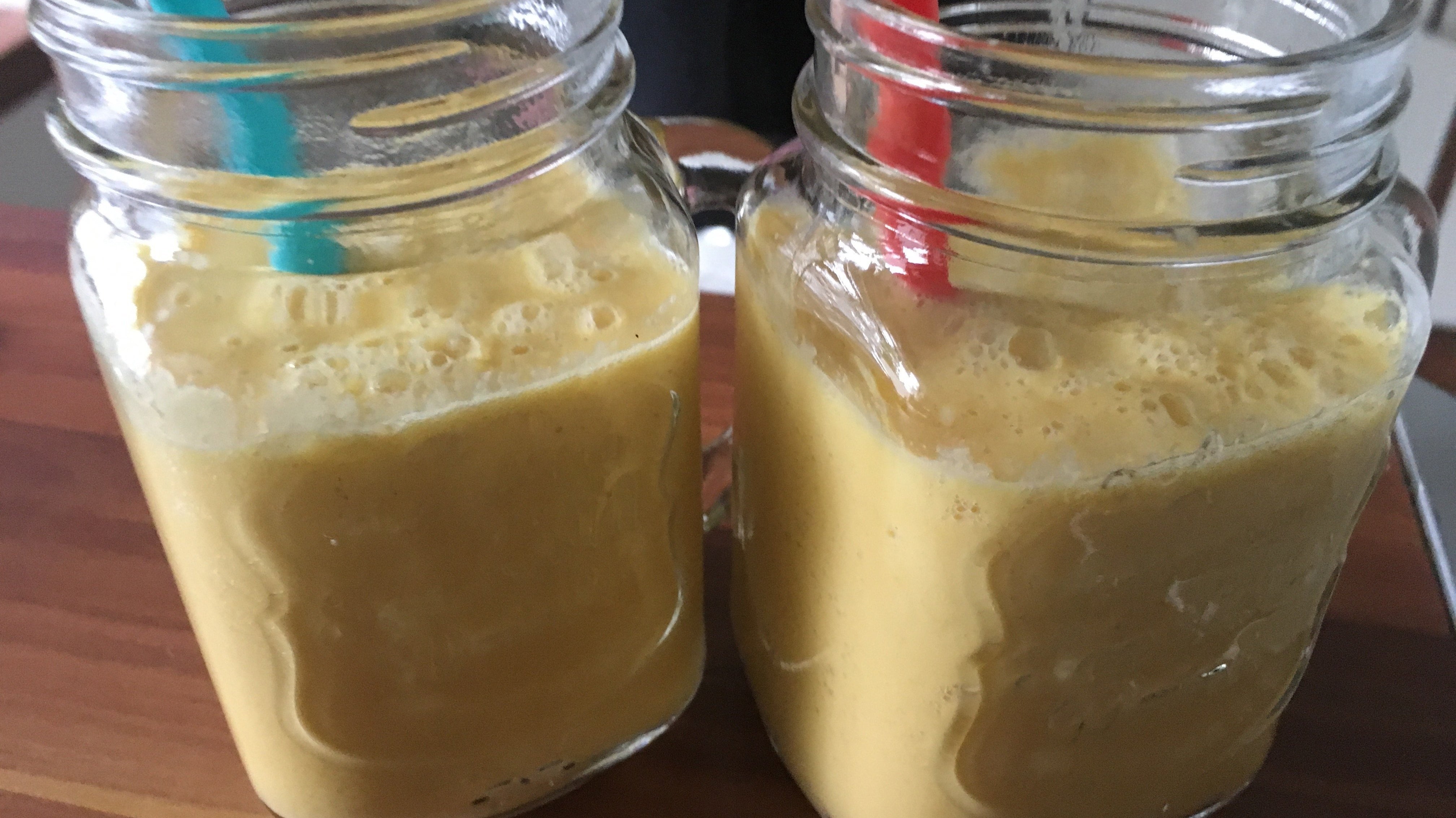 Mango Shake mit Yoghurt und Maca | KeMar GmbH | Kitchenware | Haushaltsgeräte