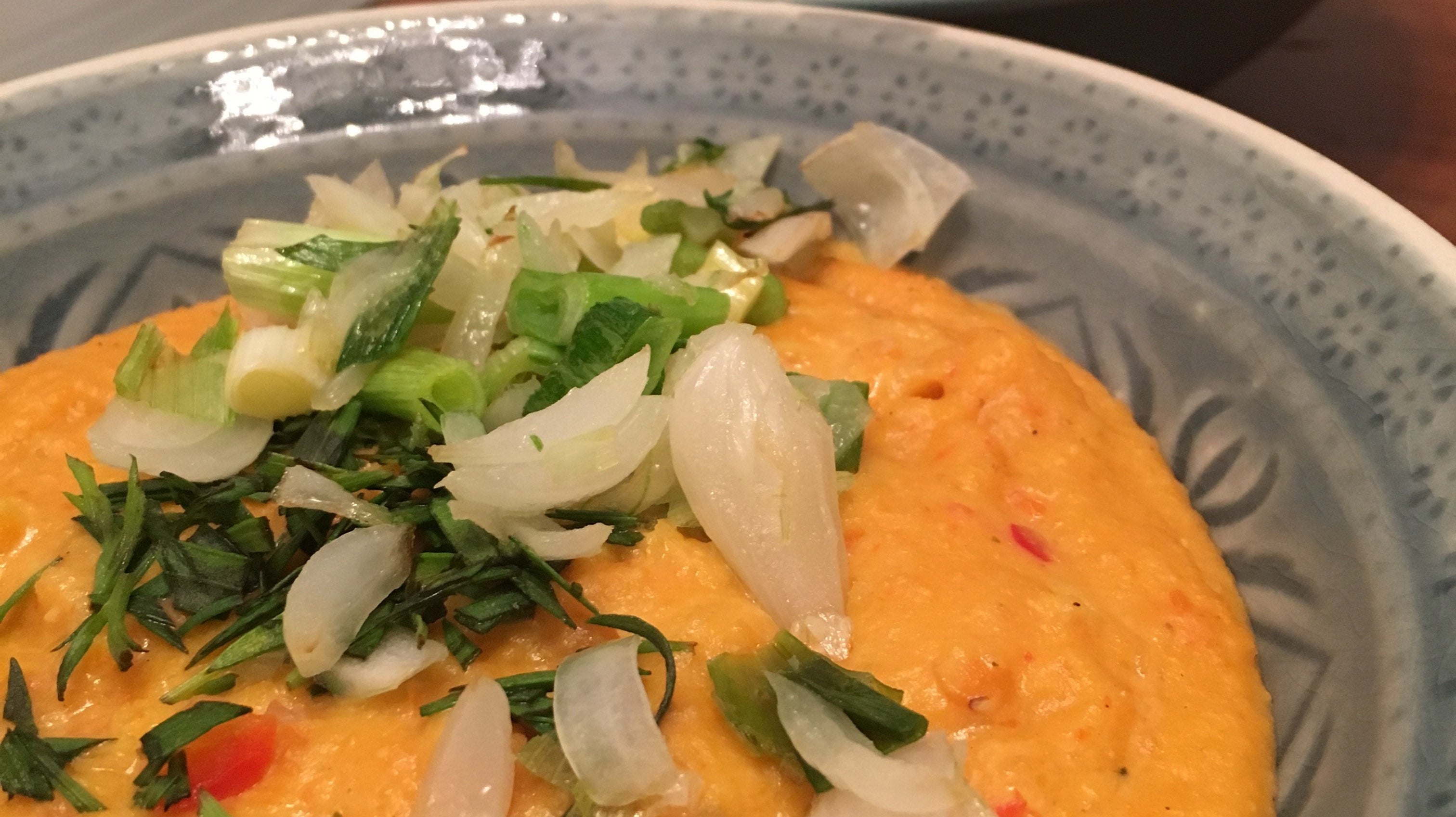 Pikante Curry-Linsensuppe mit Kokosmilch im Multikocher KRC-140 kochen | KeMar GmbH | Kitchenware | Haushaltsgeräte