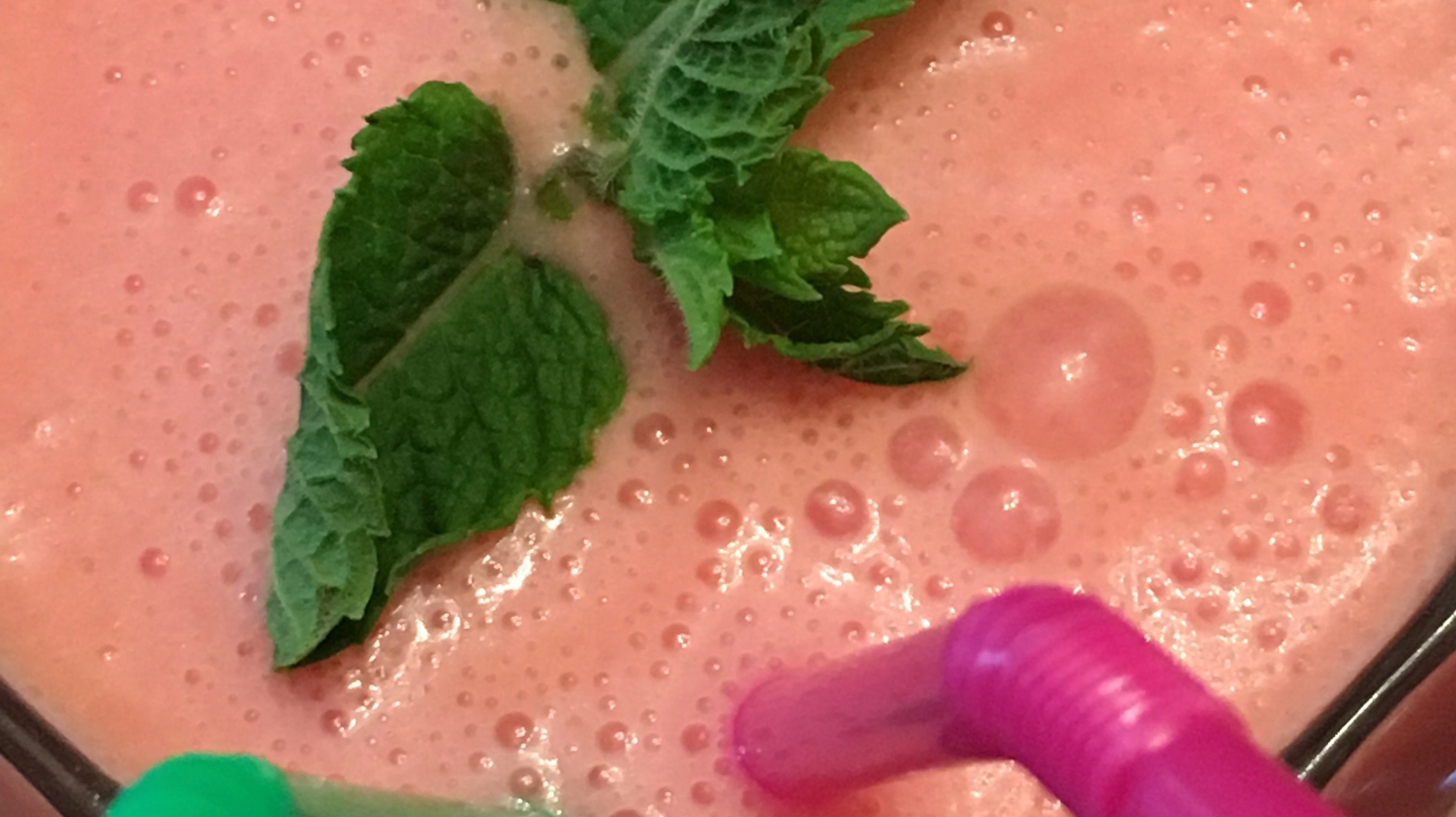 Wassermelonen - Bananen - Smoothie mit Kokosmus und Yoghurt | KeMar GmbH | Kitchenware | Haushaltsgeräte