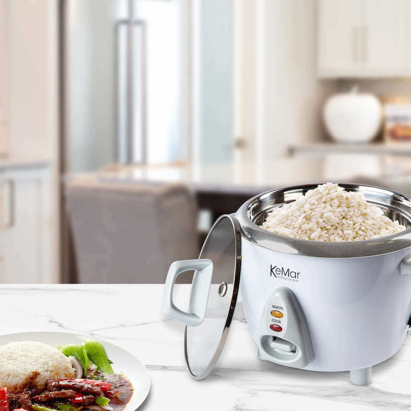 Reiskocher KRC-300 für 1-8 Personen mit 1,8 Liter Edelstahltopf für alle Reissorten und Milchreich.