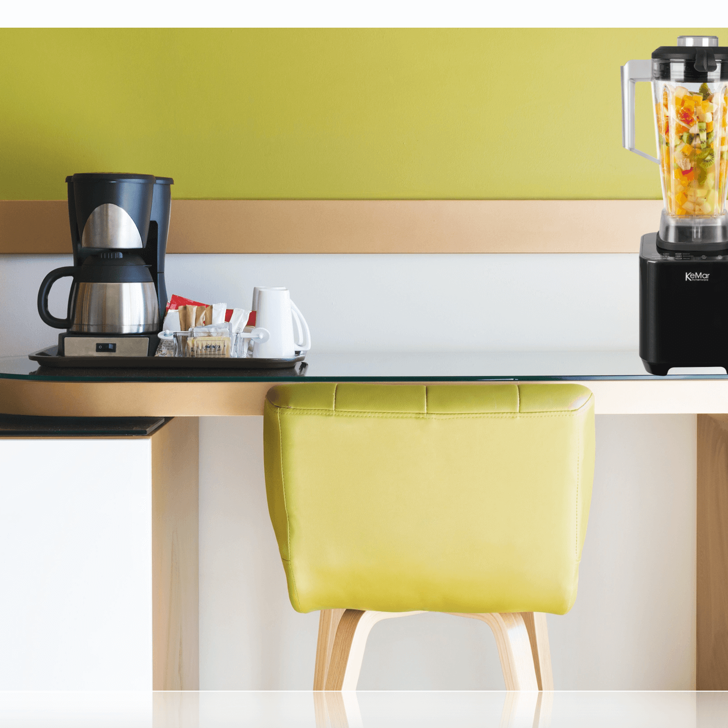 KeMar Mixer mit 2 Liter Behälter in Küche für Smoothies Testsieger