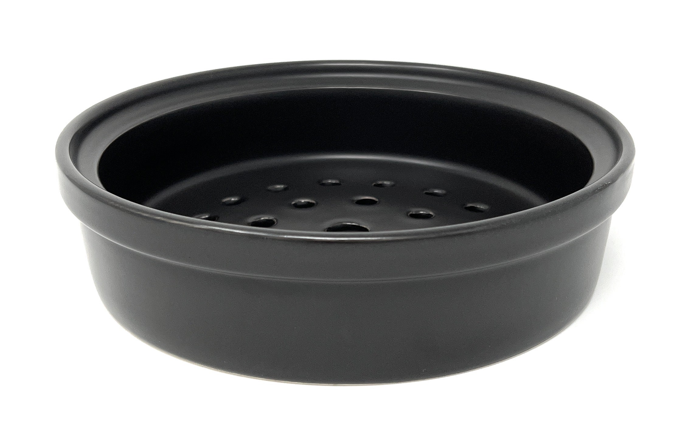 Man kann Gemüse und Fisch darin dämpfen und essen.