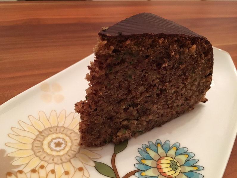 Zucchini Kuchen Multikocher KIC-180 | KeMar GmbH | Kitchenware | Haushaltsgeräte